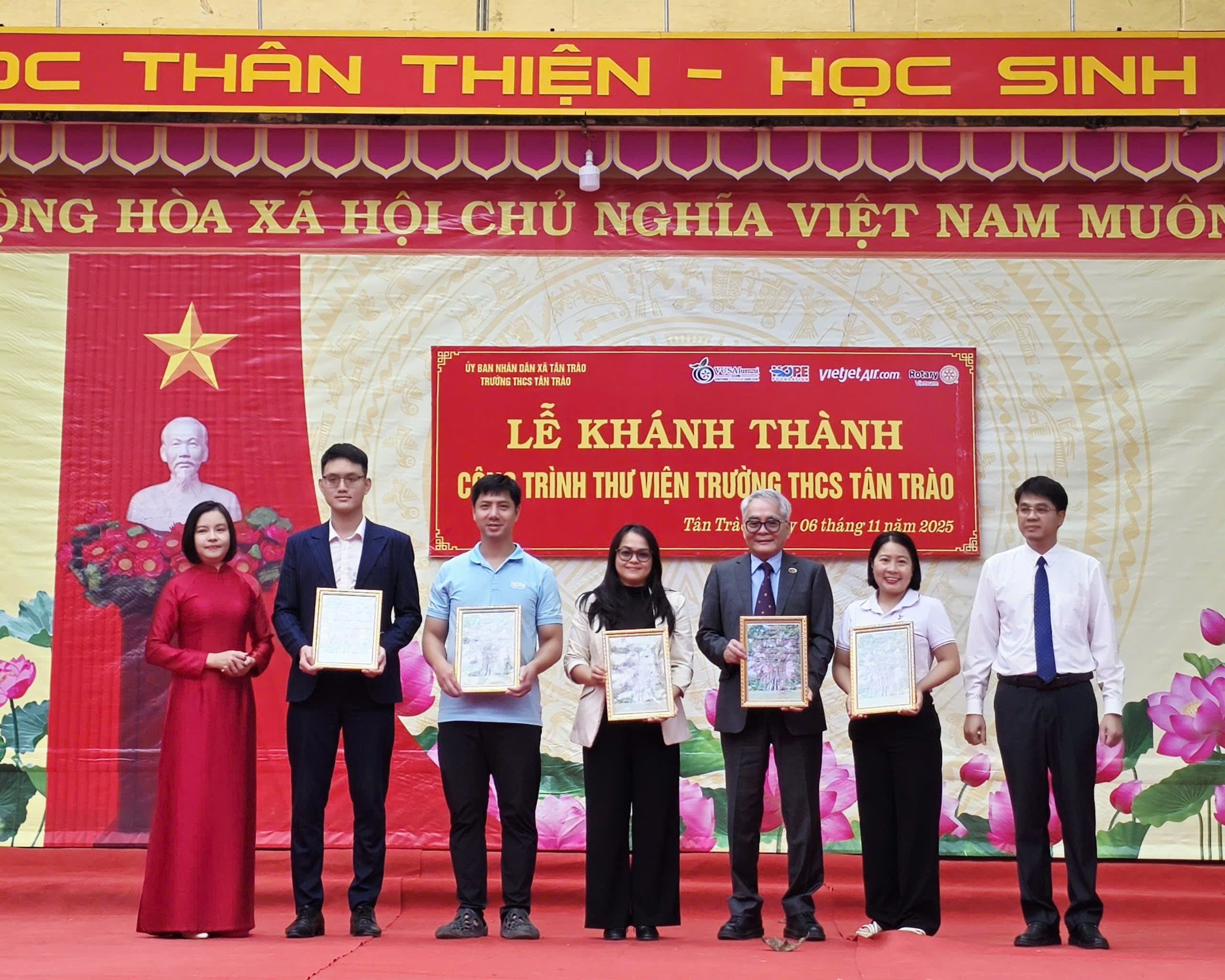 Z7195419712999 A51d5a558049a67a8dab933586984991